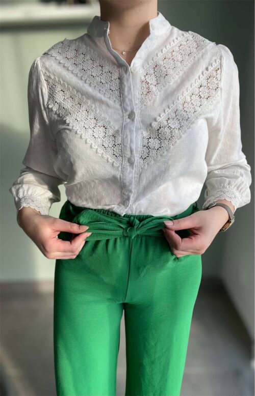 Chemise brodée