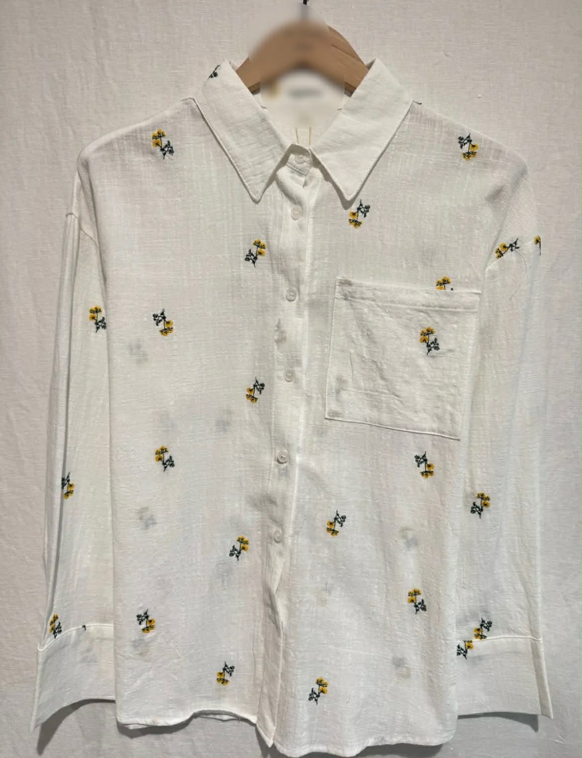 Chemise détail fleurs – Image 3