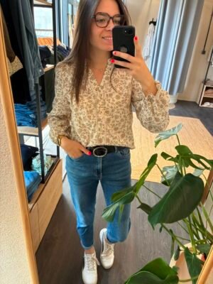 Blouse taupe